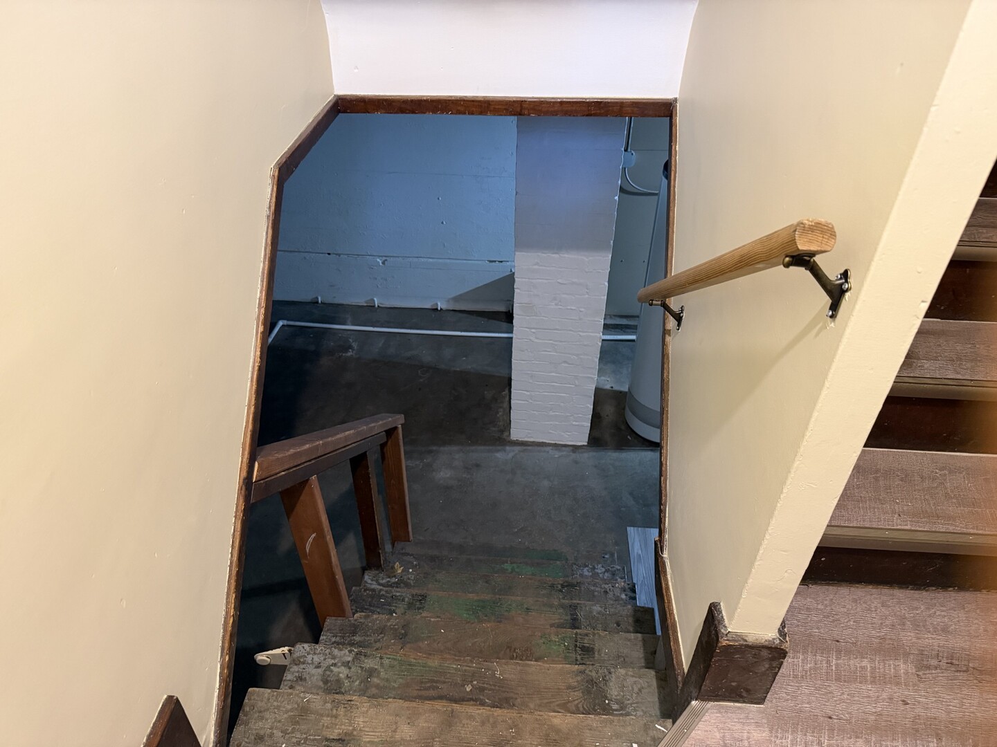 705 W Olive Street, Bloomington, IL 61701