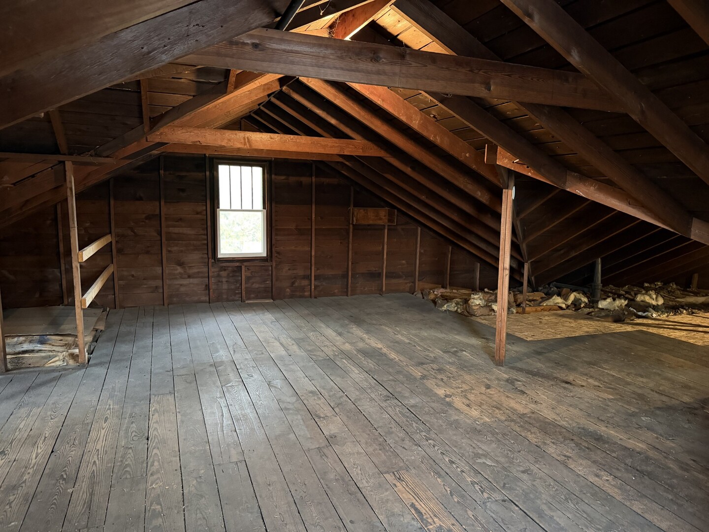 705 W Olive Street, Bloomington, IL 61701