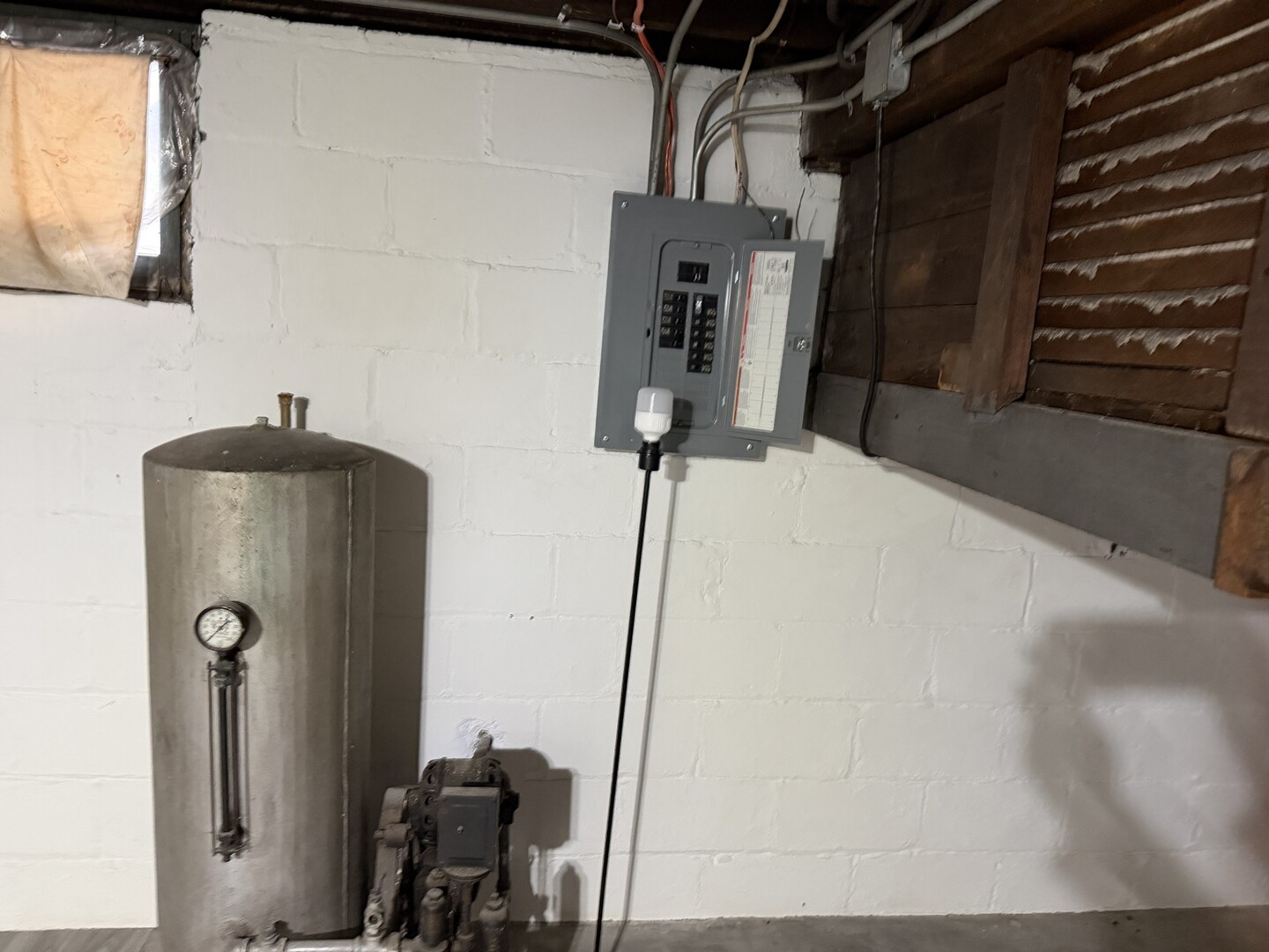 705 W Olive Street, Bloomington, IL 61701