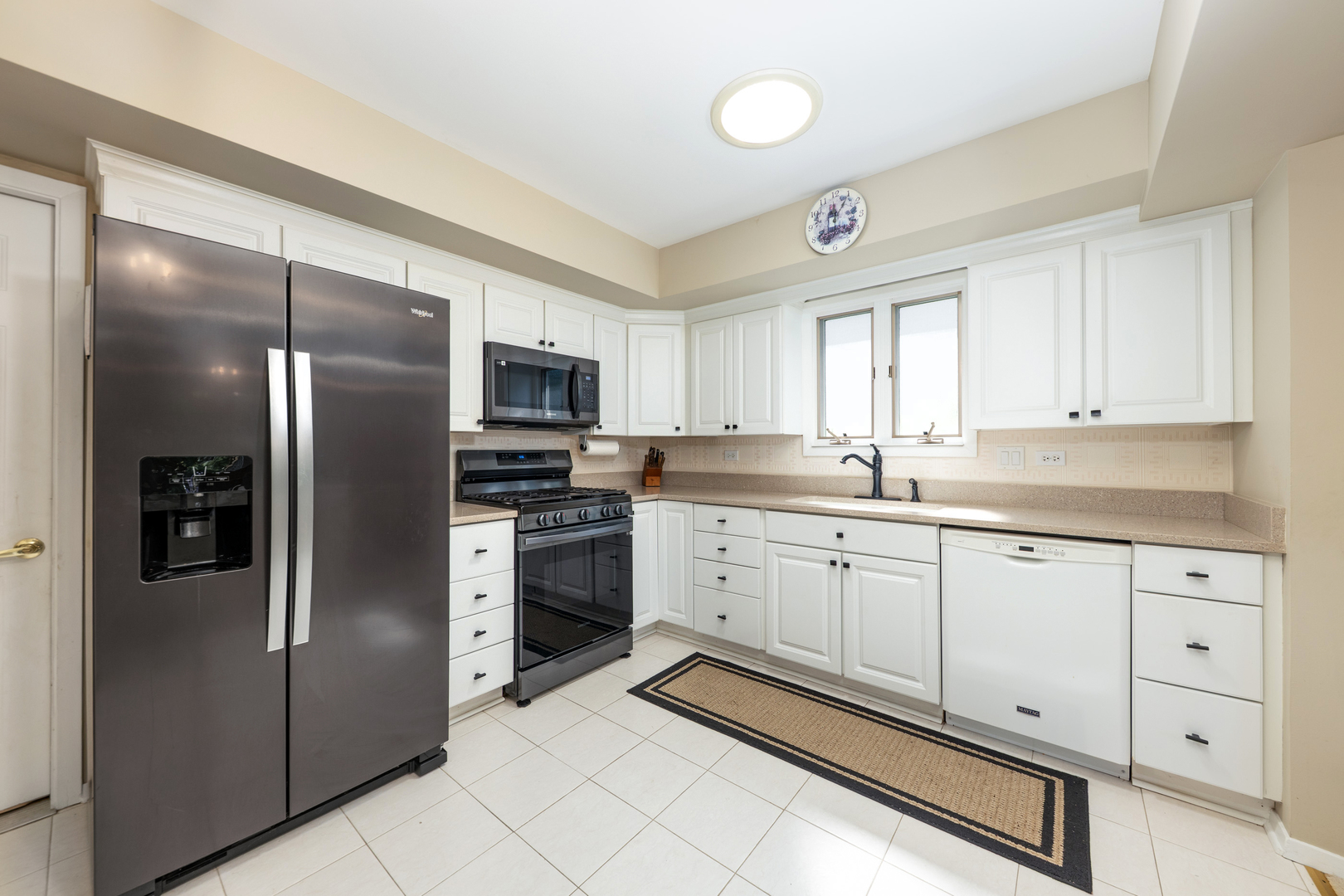 1505 Ranchview Drive, Naperville, IL 60565