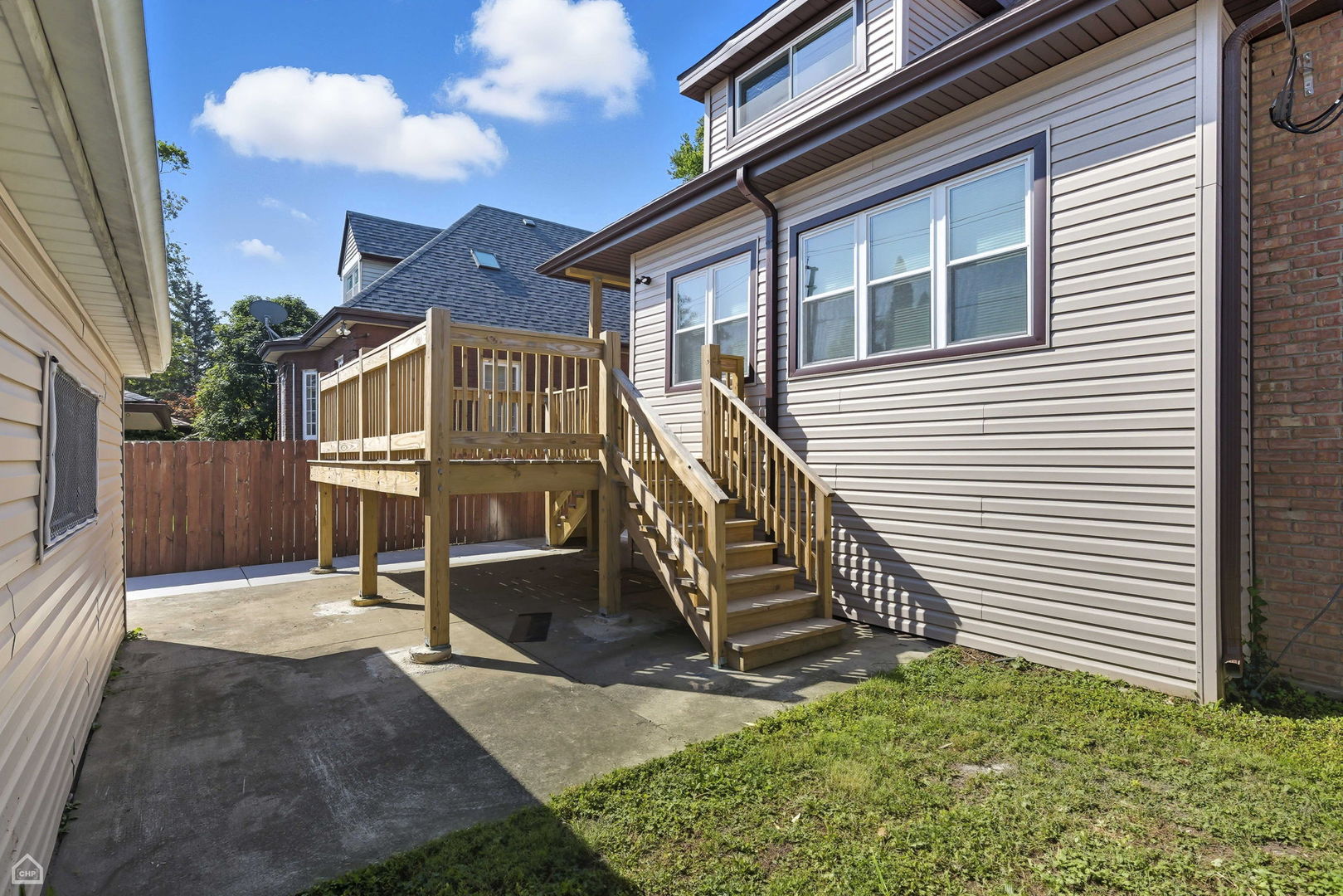 9845 S Hoyne Avenue, Chicago, IL 60643