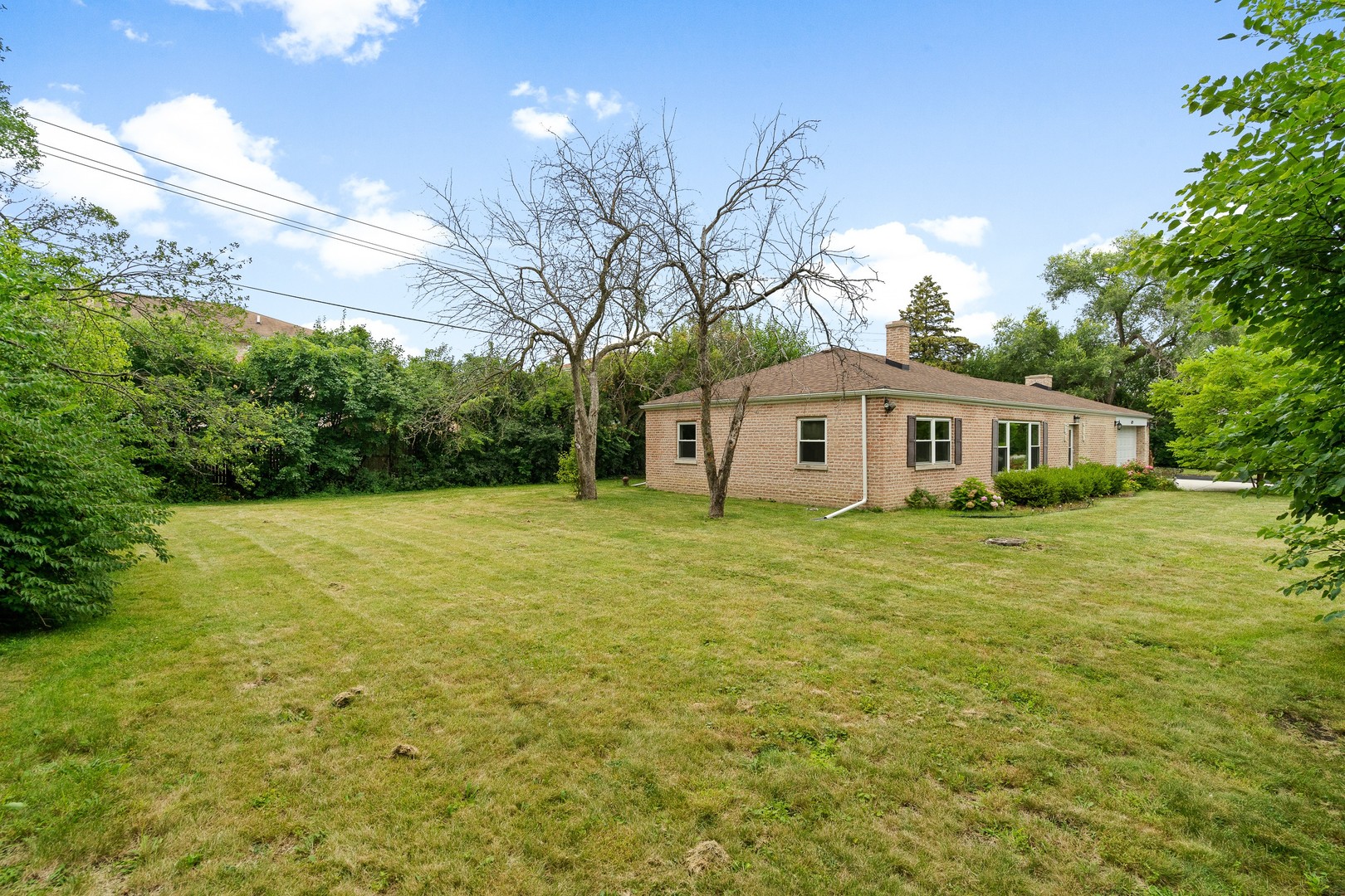629 W Edgewood Road, Lombard, IL 60148