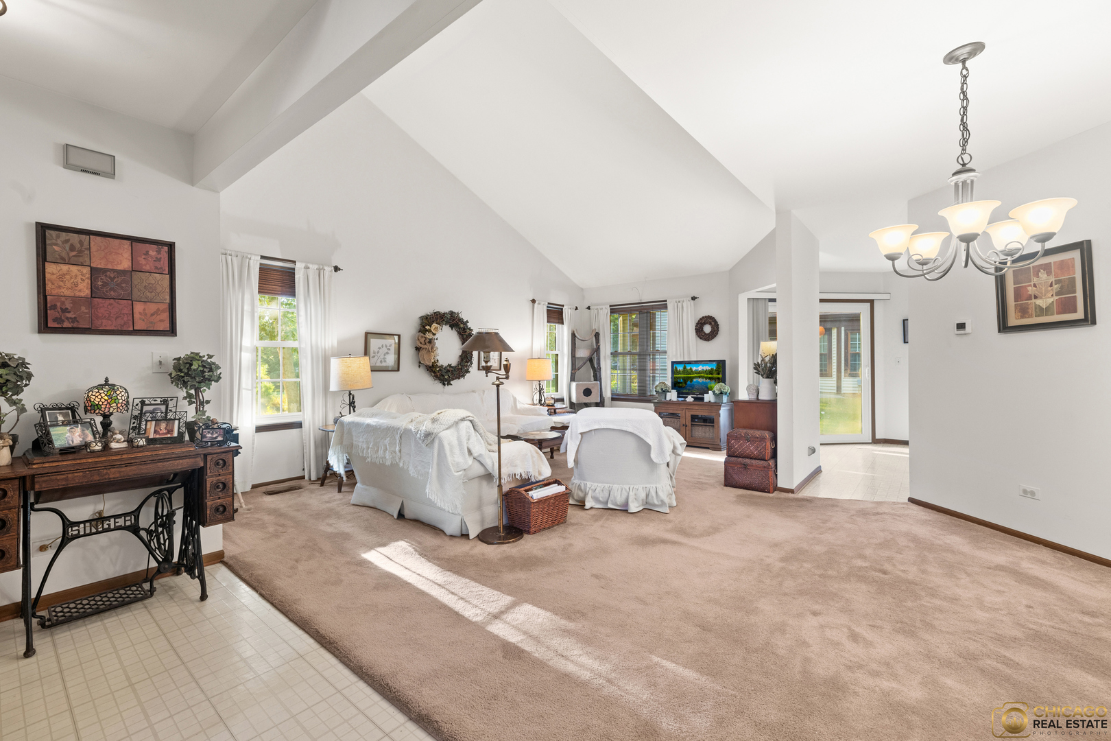 722 Sutton Circle, Wheeling, IL 60090