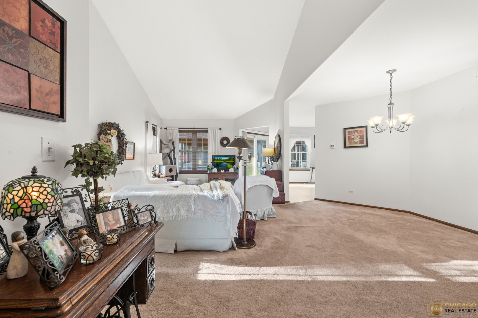 722 Sutton Circle, Wheeling, IL 60090
