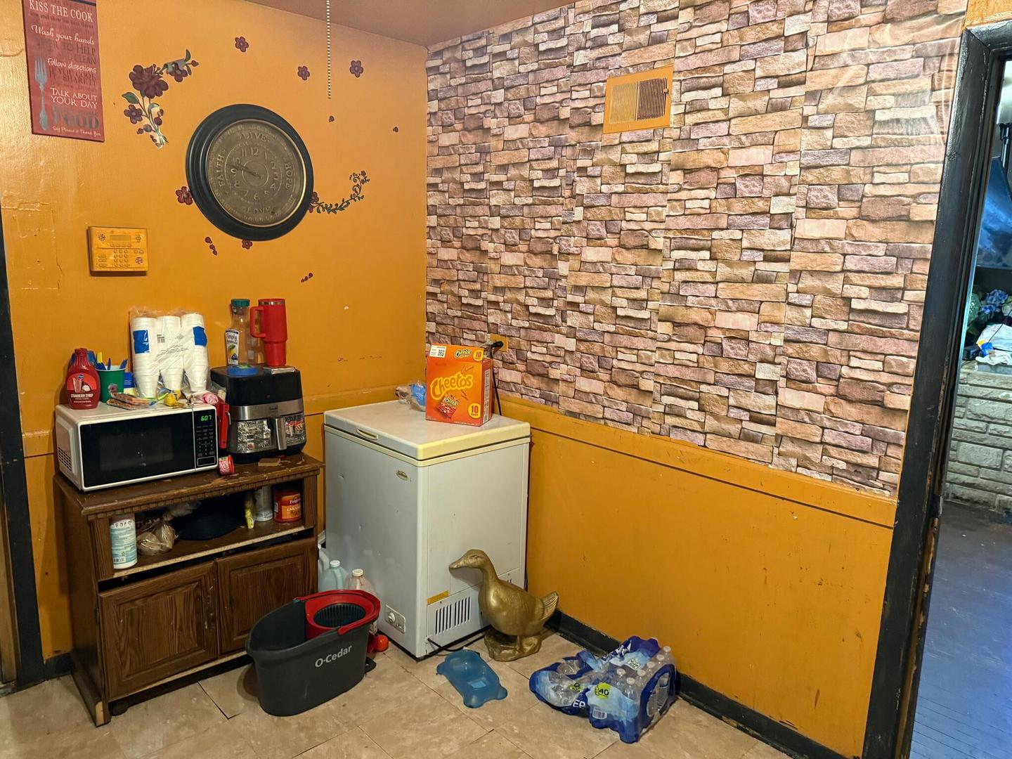364 HICKORY Street, Chicago Heights, IL 60411