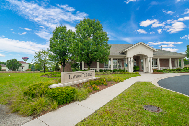 1404 Plantain Drive, Minooka, IL 60447