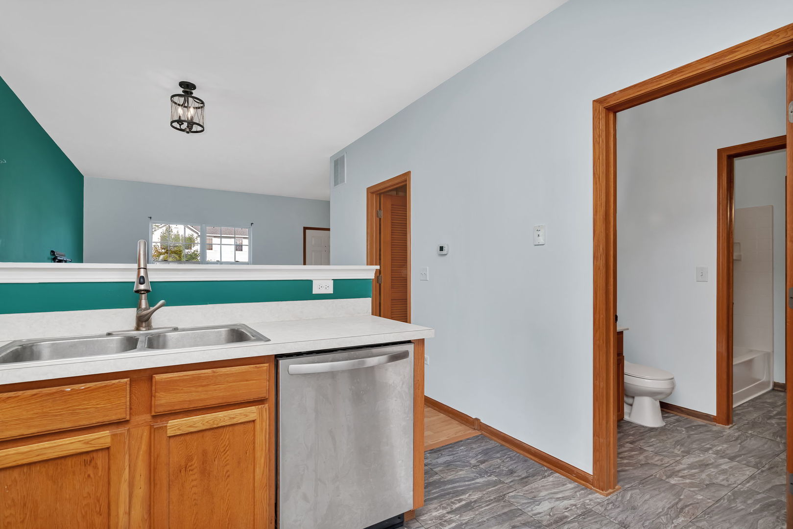 1404 Plantain Drive, Minooka, IL 60447