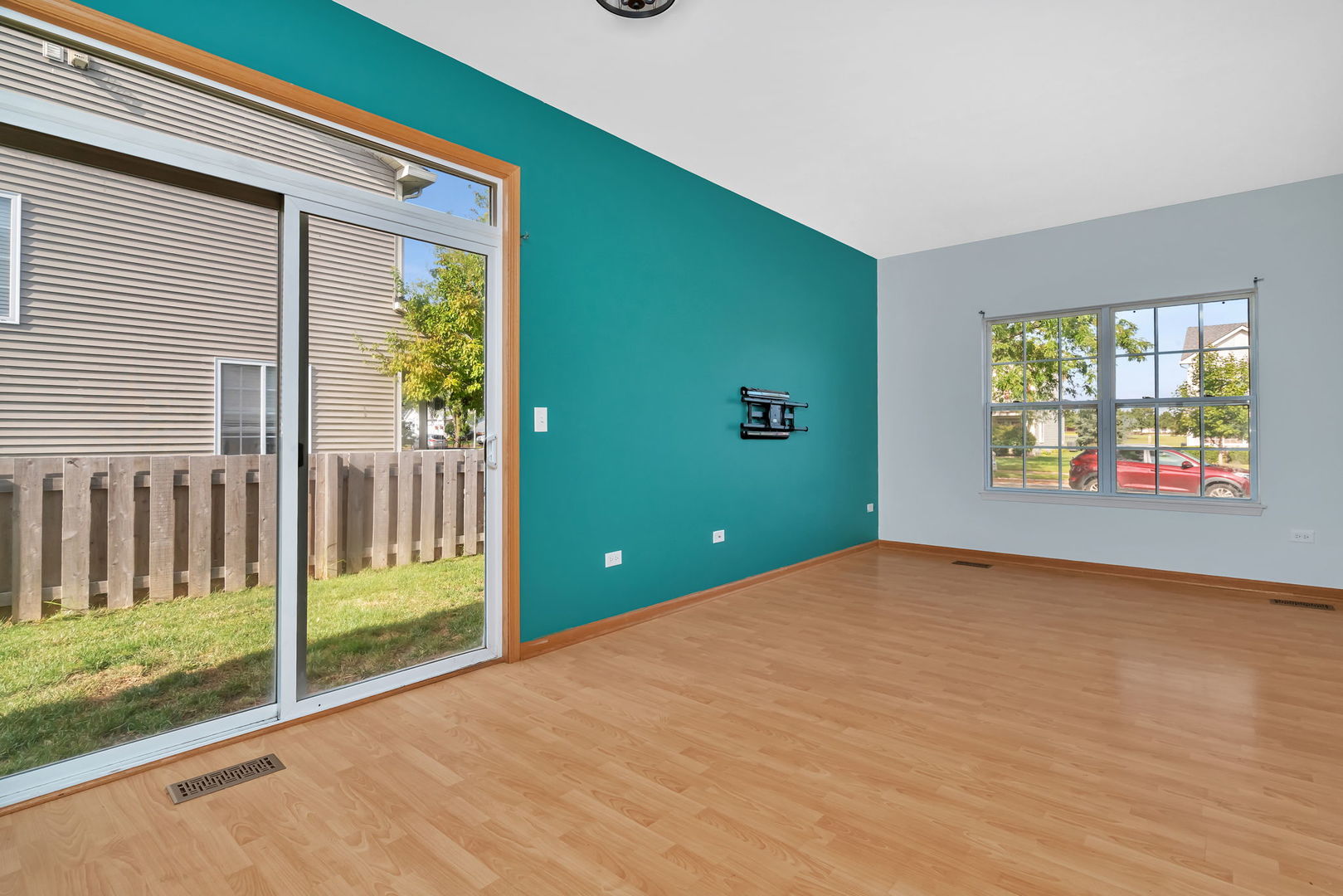 1404 Plantain Drive, Minooka, IL 60447