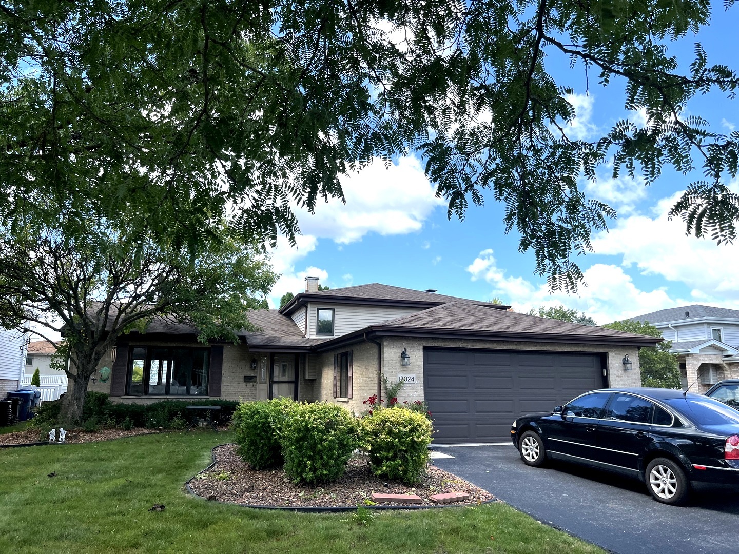 12024 S Van Beveren Drive, Alsip, IL 60803