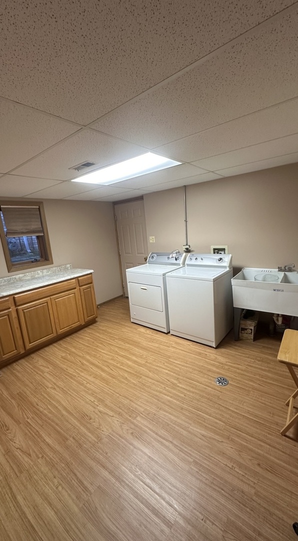 12024 S Van Beveren Drive, Alsip, IL 60803