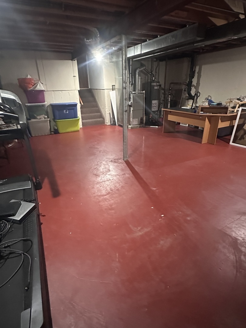 12024 S Van Beveren Drive, Alsip, IL 60803