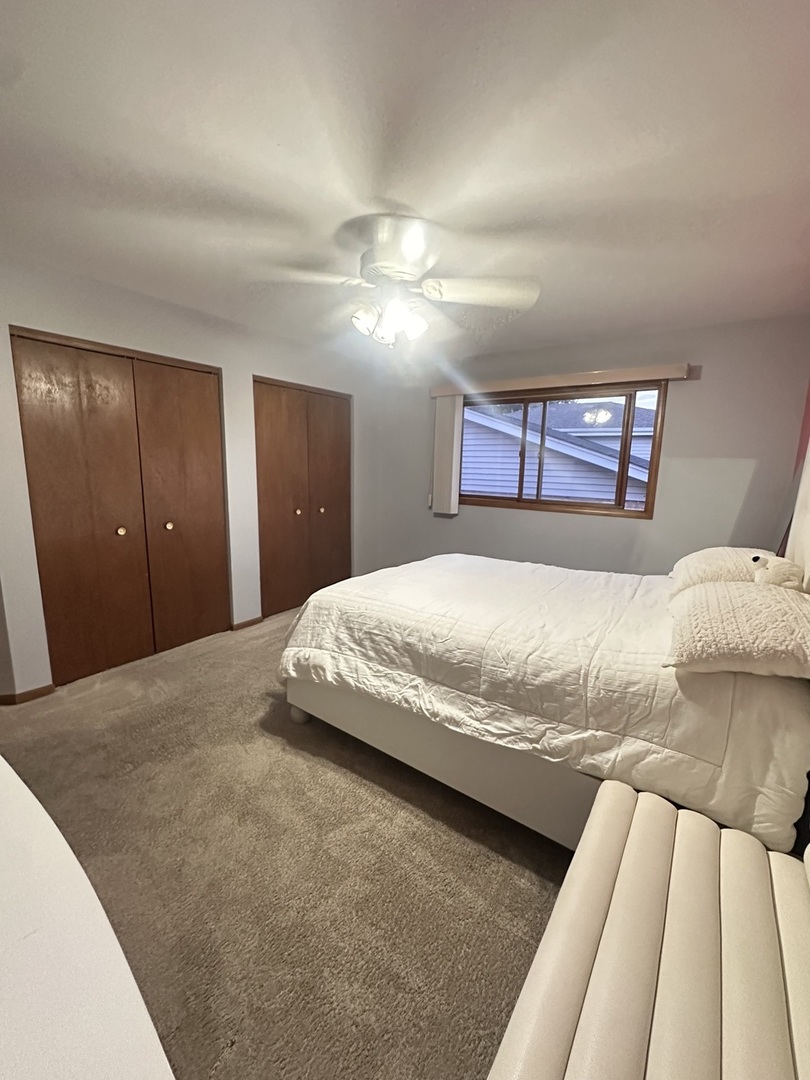 12024 S Van Beveren Drive, Alsip, IL 60803