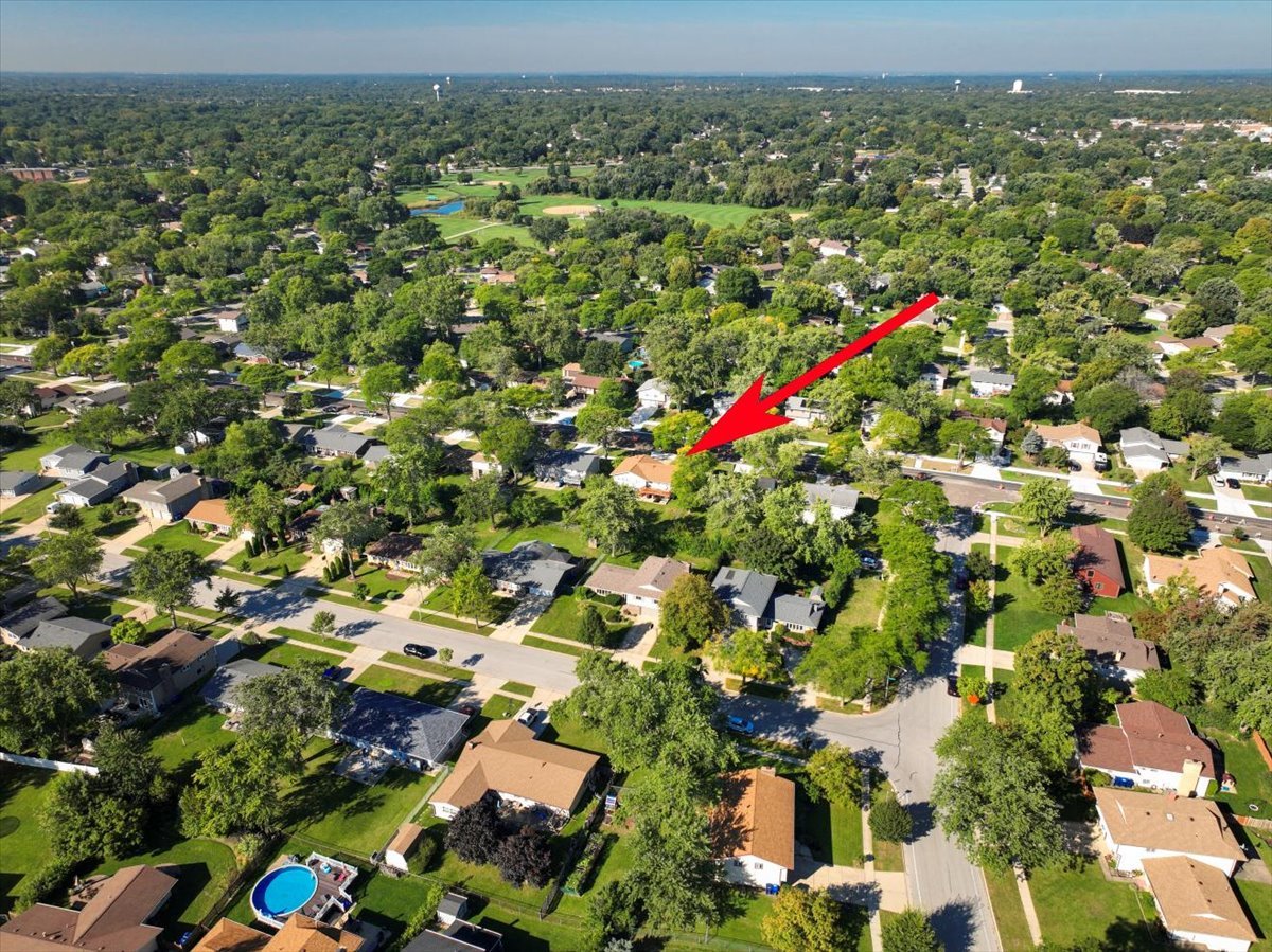 220 Kemah Lane, Schaumburg, IL 60193