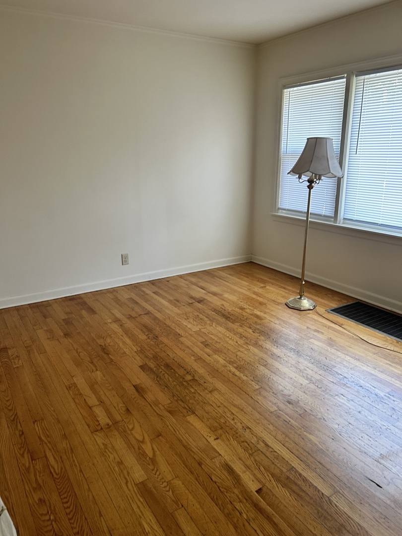 21149 Main Street, Matteson, IL 60443