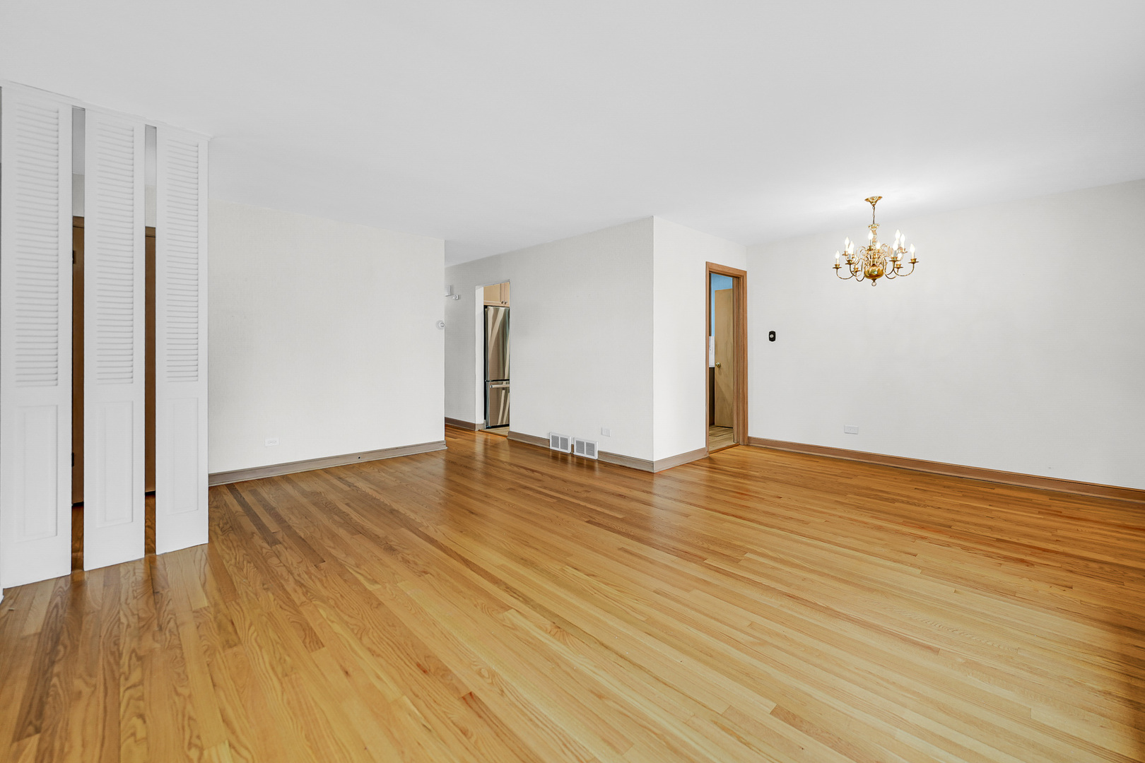 10021 Cook Avenue, Oak Lawn, IL 60453