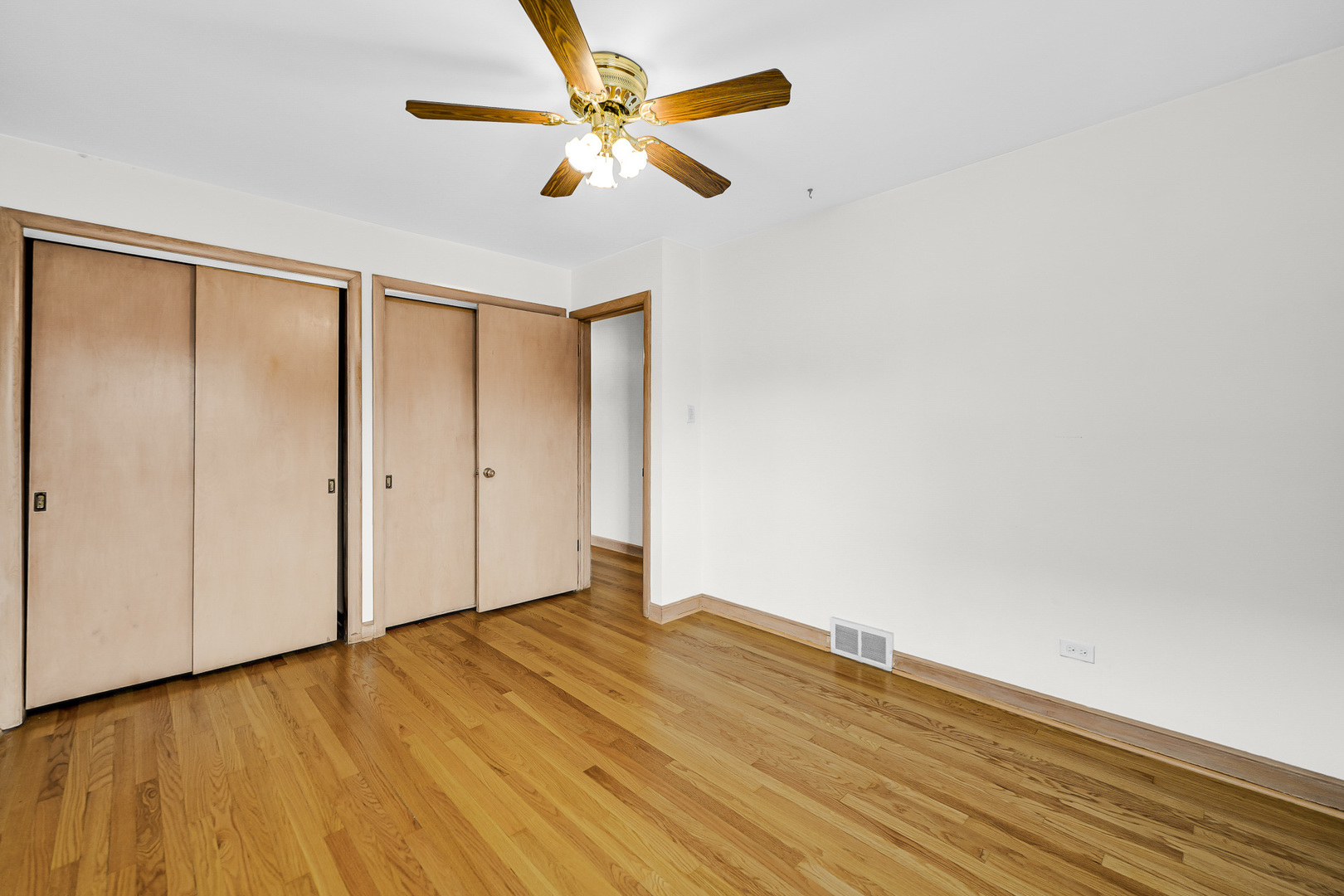 10021 Cook Avenue, Oak Lawn, IL 60453