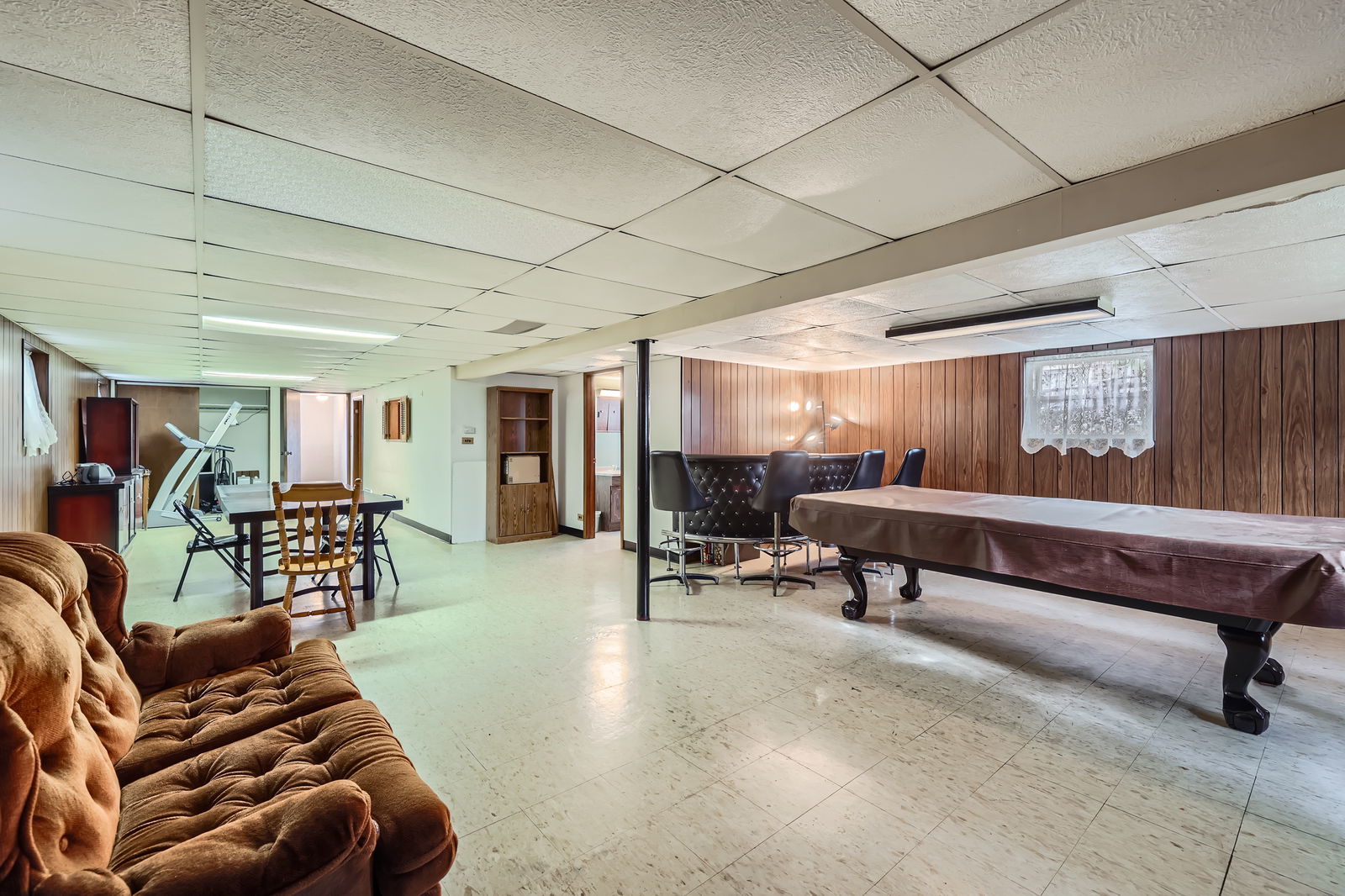 5443 S Nottingham Avenue, Chicago, IL 60638