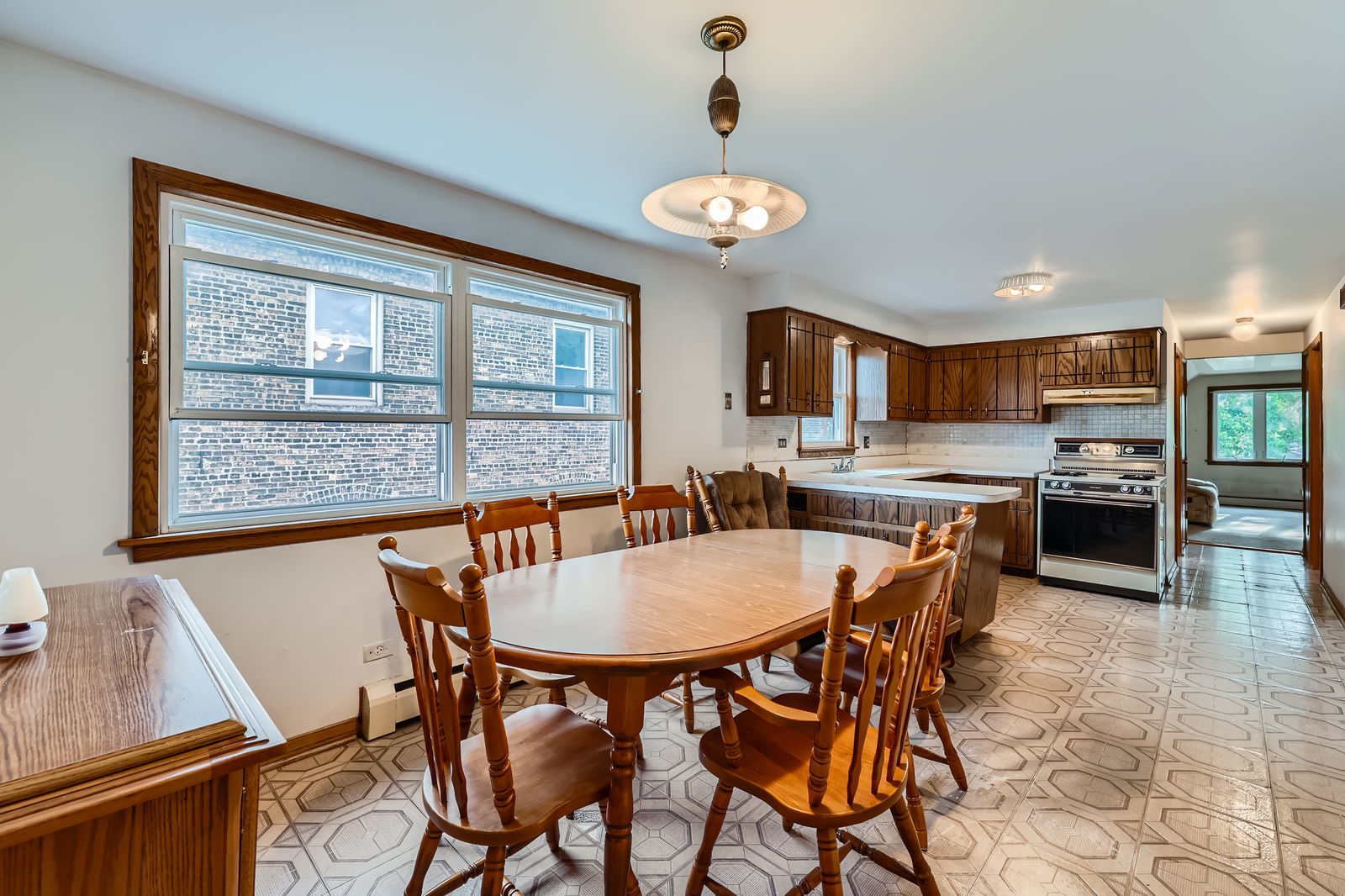 5443 S Nottingham Avenue, Chicago, IL 60638