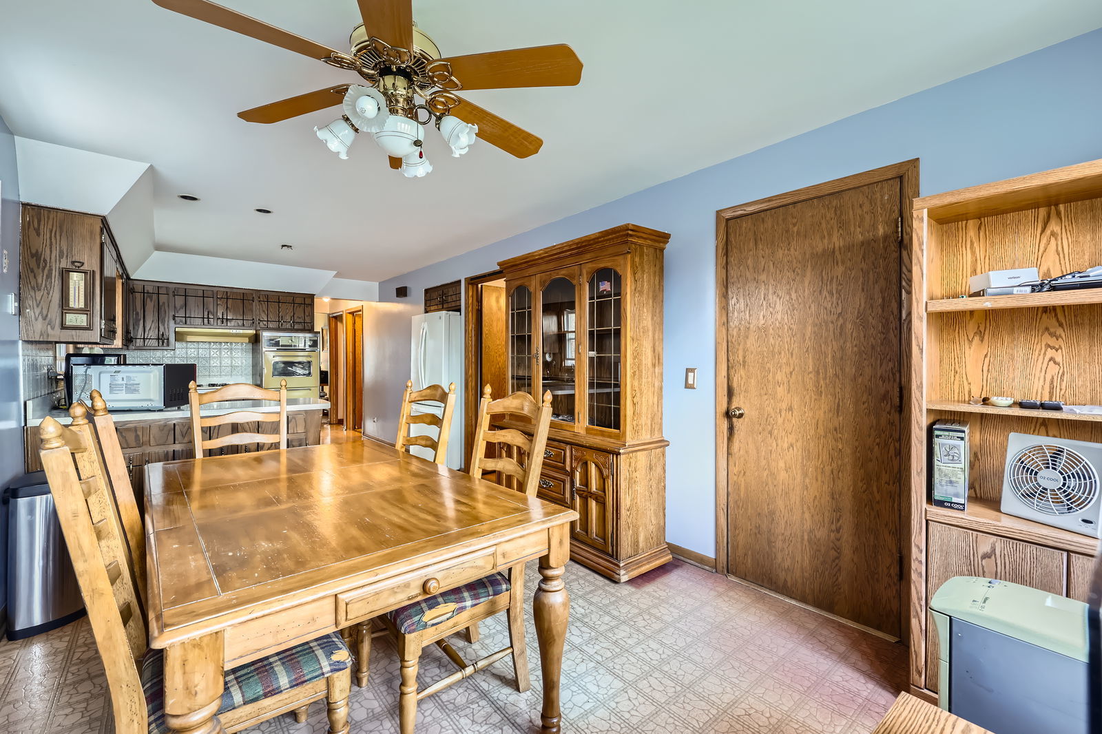5443 S Nottingham Avenue, Chicago, IL 60638