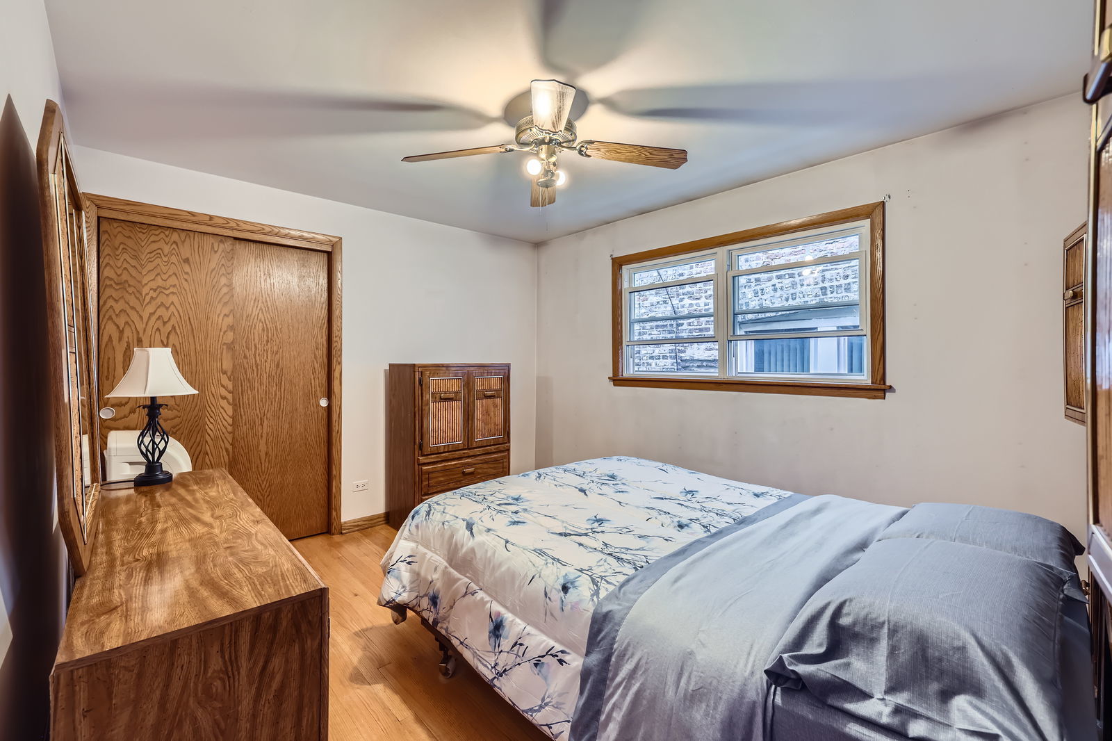 5443 S Nottingham Avenue, Chicago, IL 60638