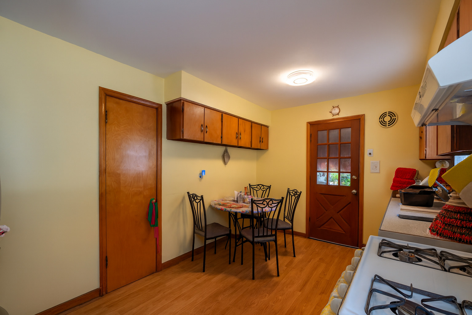 3645 W Dickens Avenue, Chicago, IL 60647