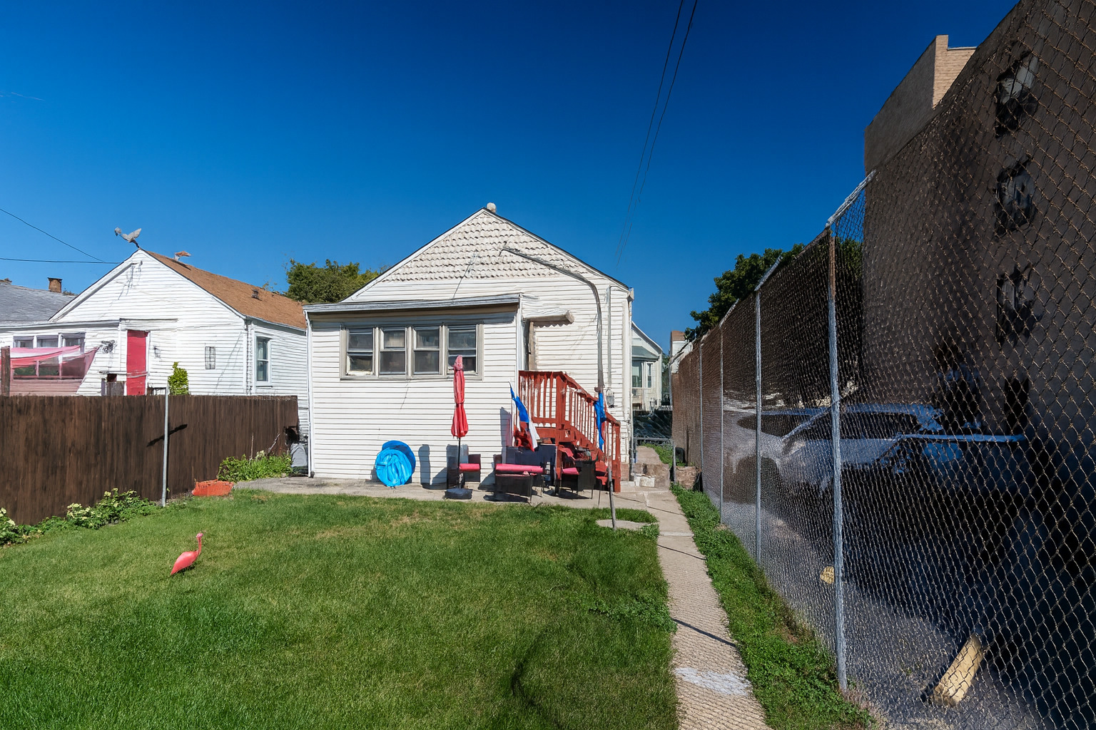 3645 W Dickens Avenue, Chicago, IL 60647