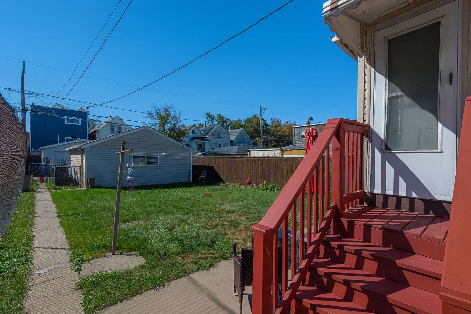 3645 W Dickens Avenue, Chicago, IL 60647