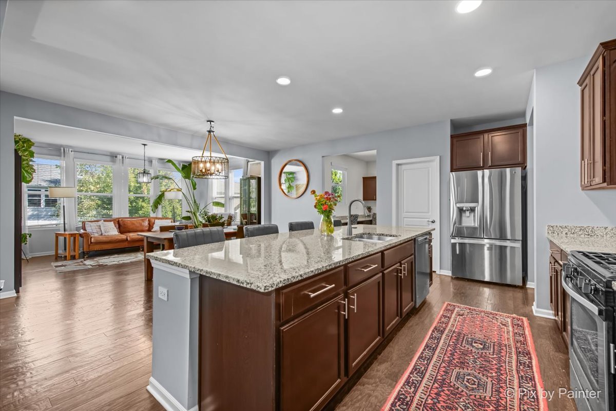 154 Chapin Way, Oswego, IL 60543