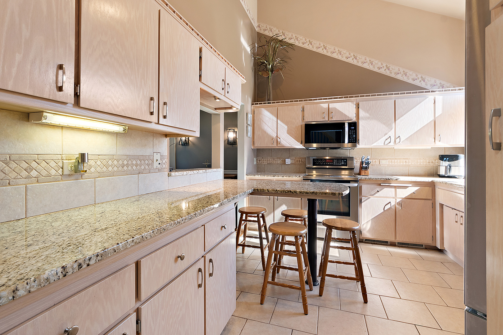 17394 Brook Crossing Lane, Orland Park, IL 60467