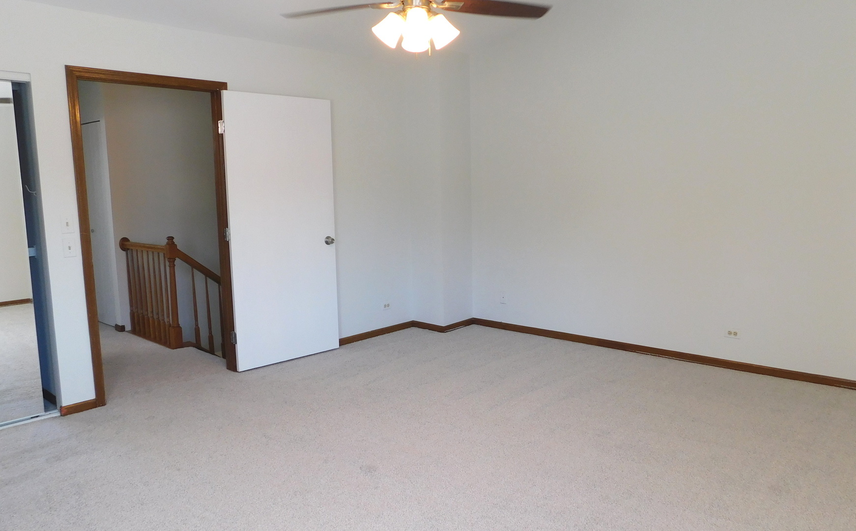 1645 Hilton Head Drive, Naperville, IL 60563