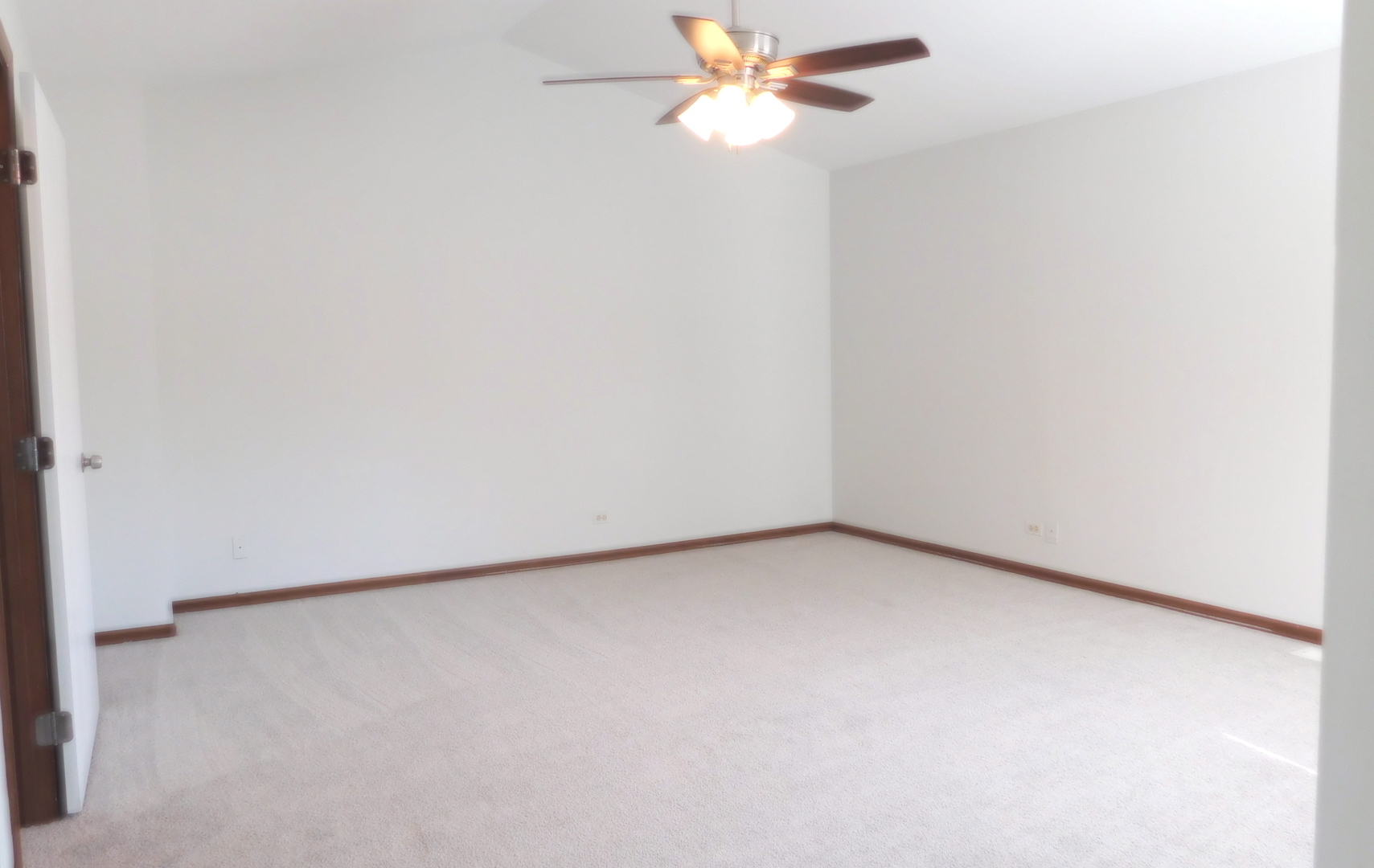 1645 Hilton Head Drive, Naperville, IL 60563