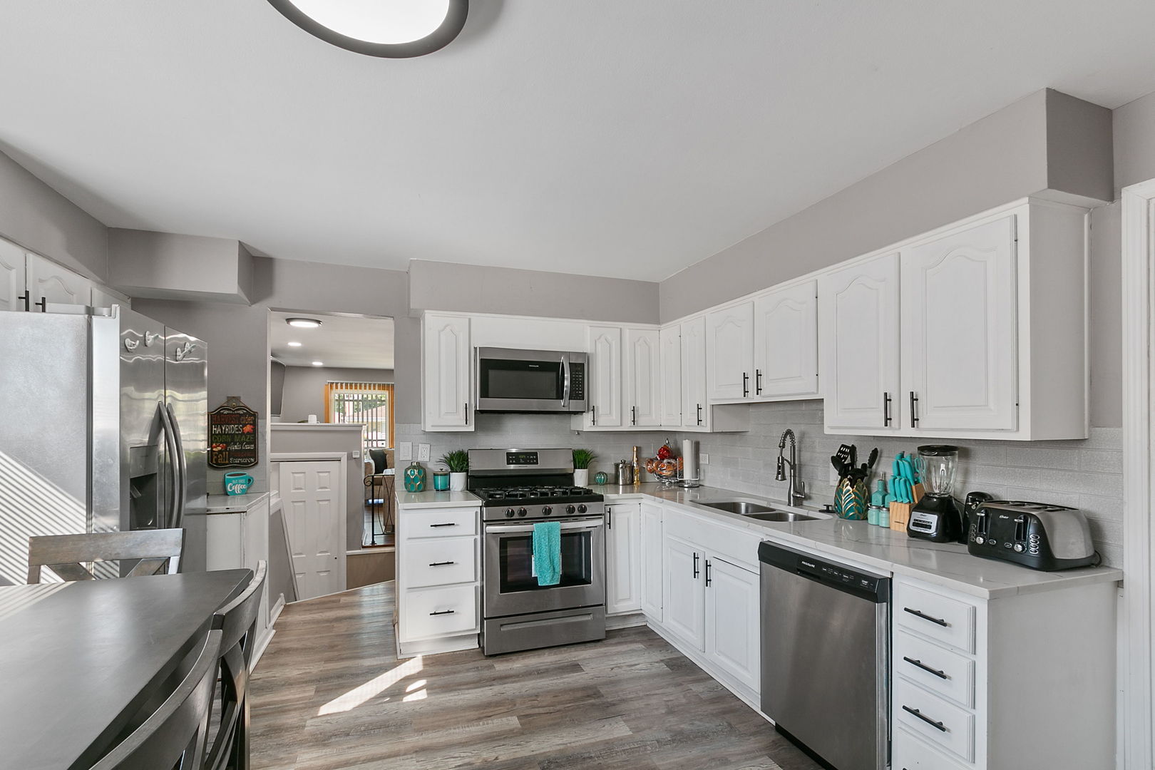 15221 Oak Street, Dolton, IL 60419