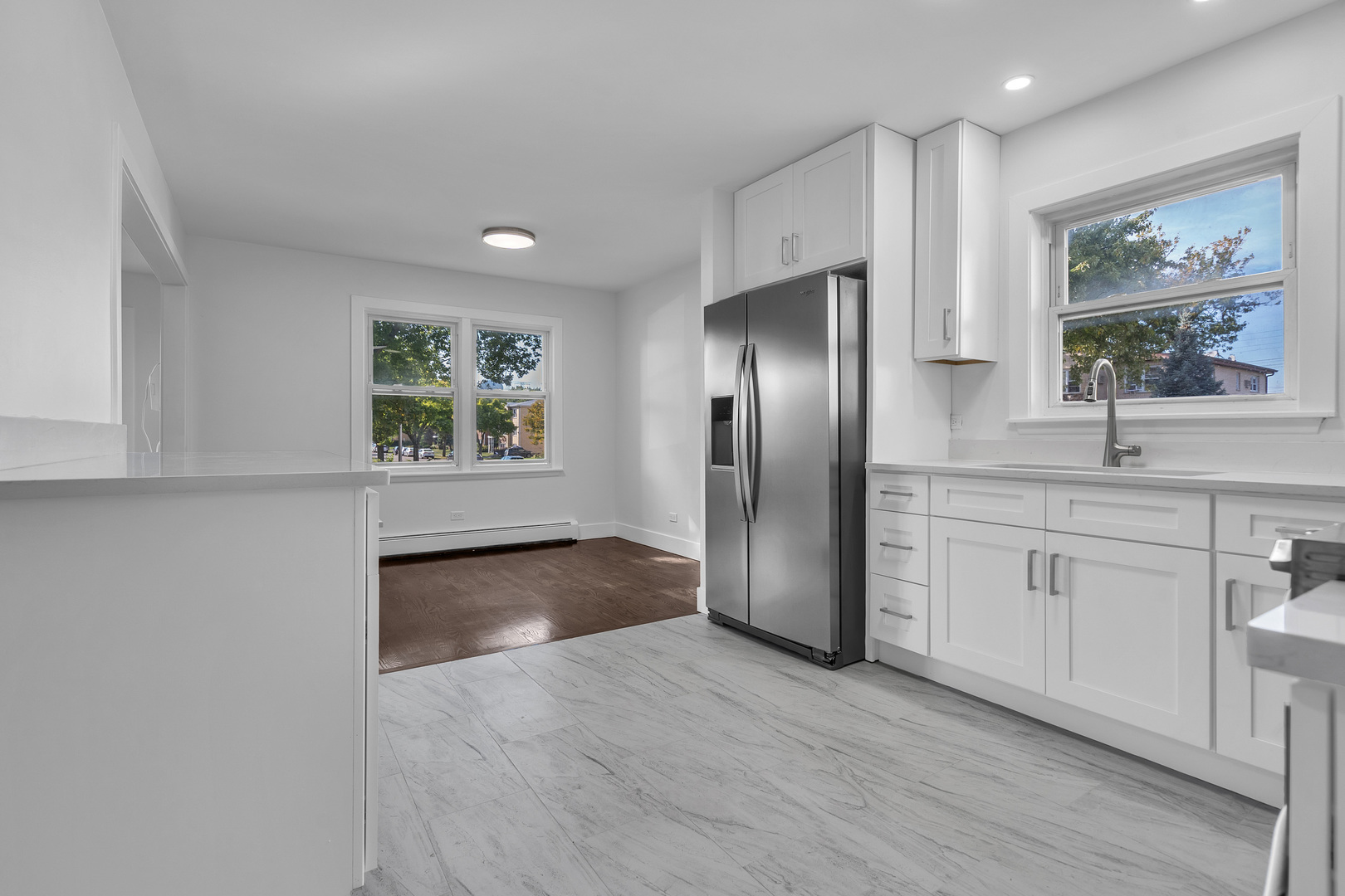 512 W Ida Court #1, Mount Prospect, IL 60056