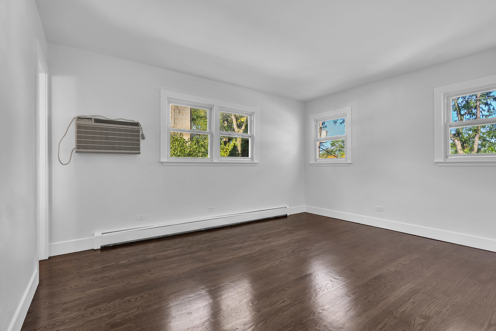 512 W Ida Court #1, Mount Prospect, IL 60056
