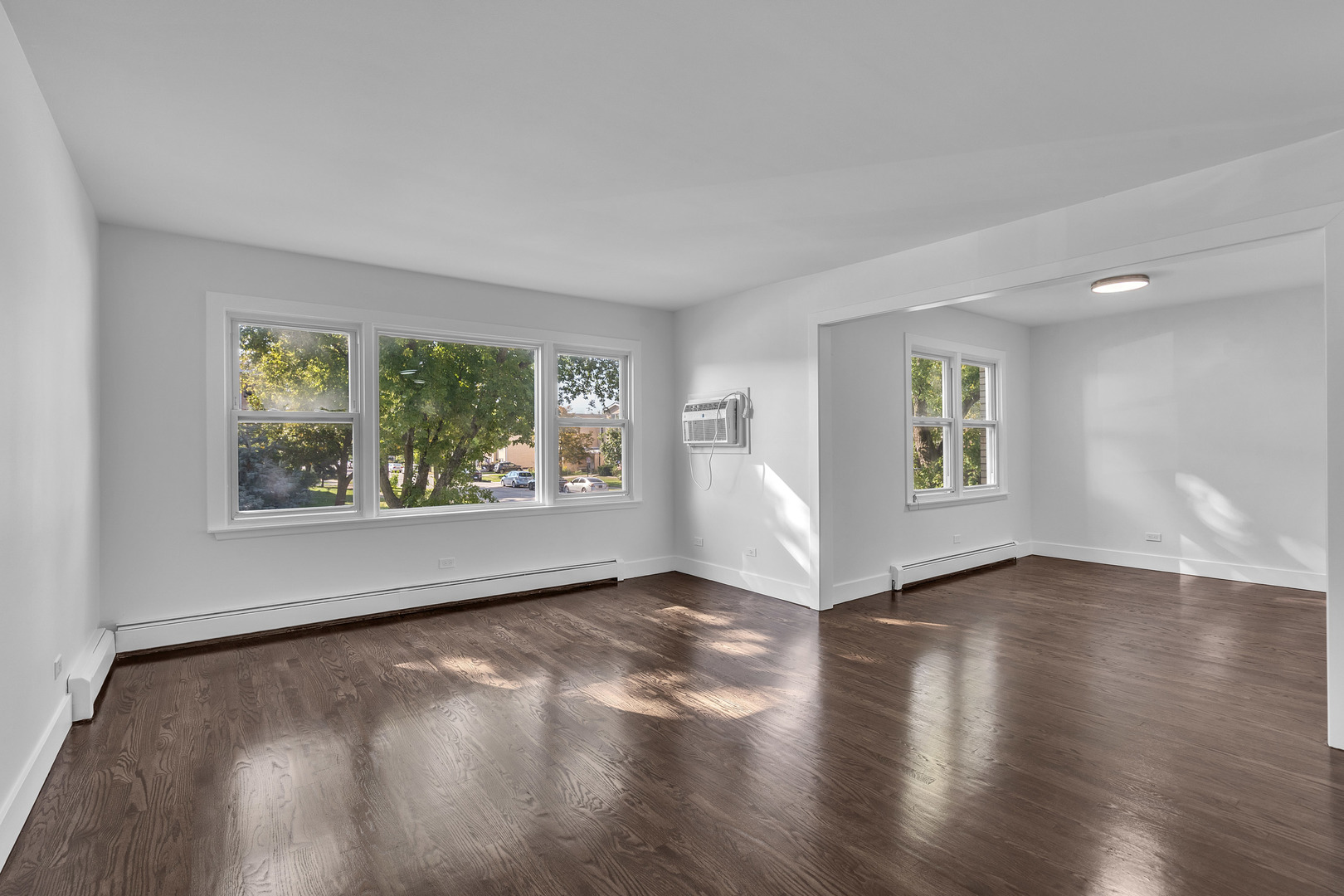512 W Ida Court #1, Mount Prospect, IL 60056