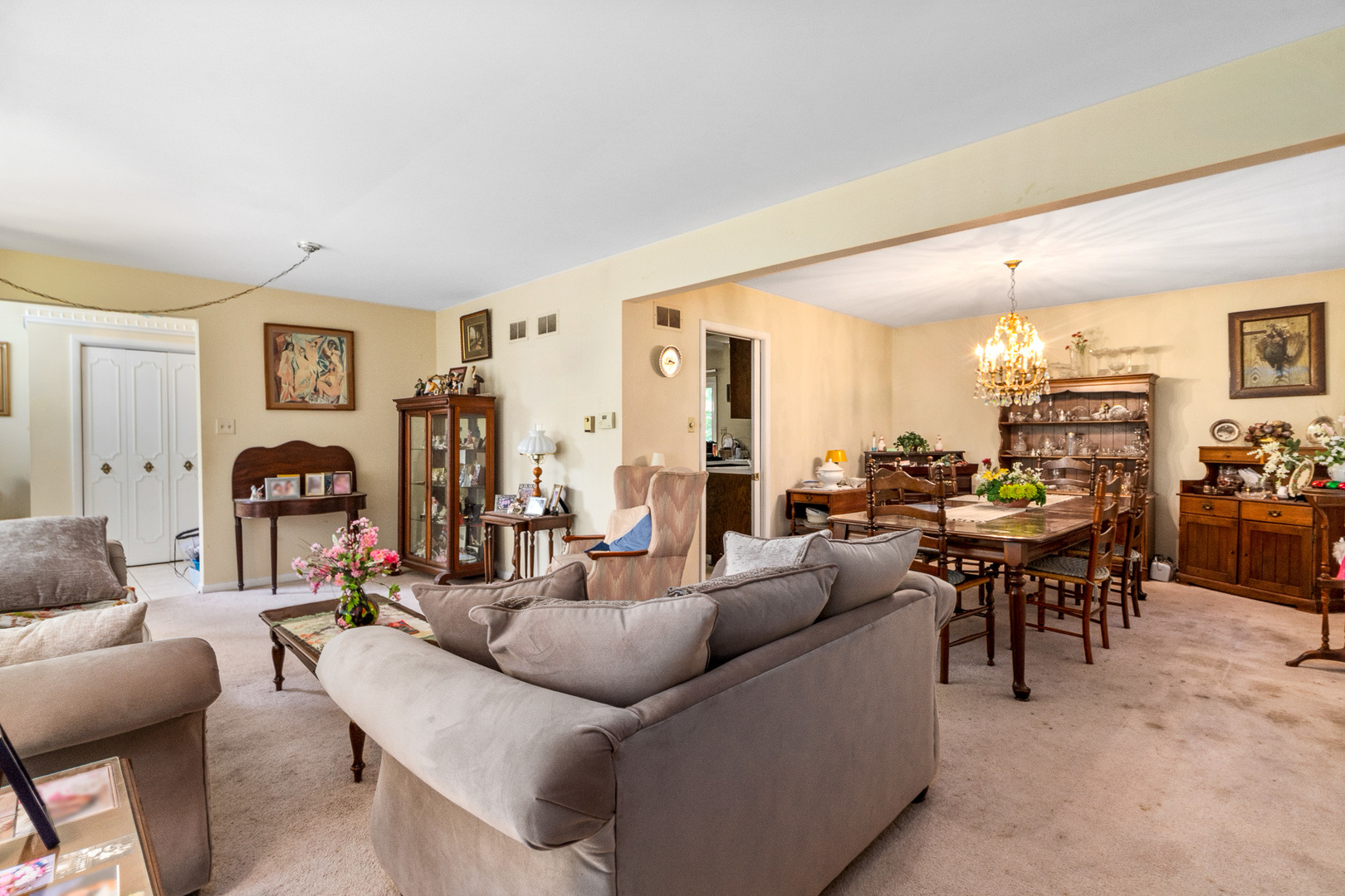 18350 Carpenter Street, Homewood, IL 60430