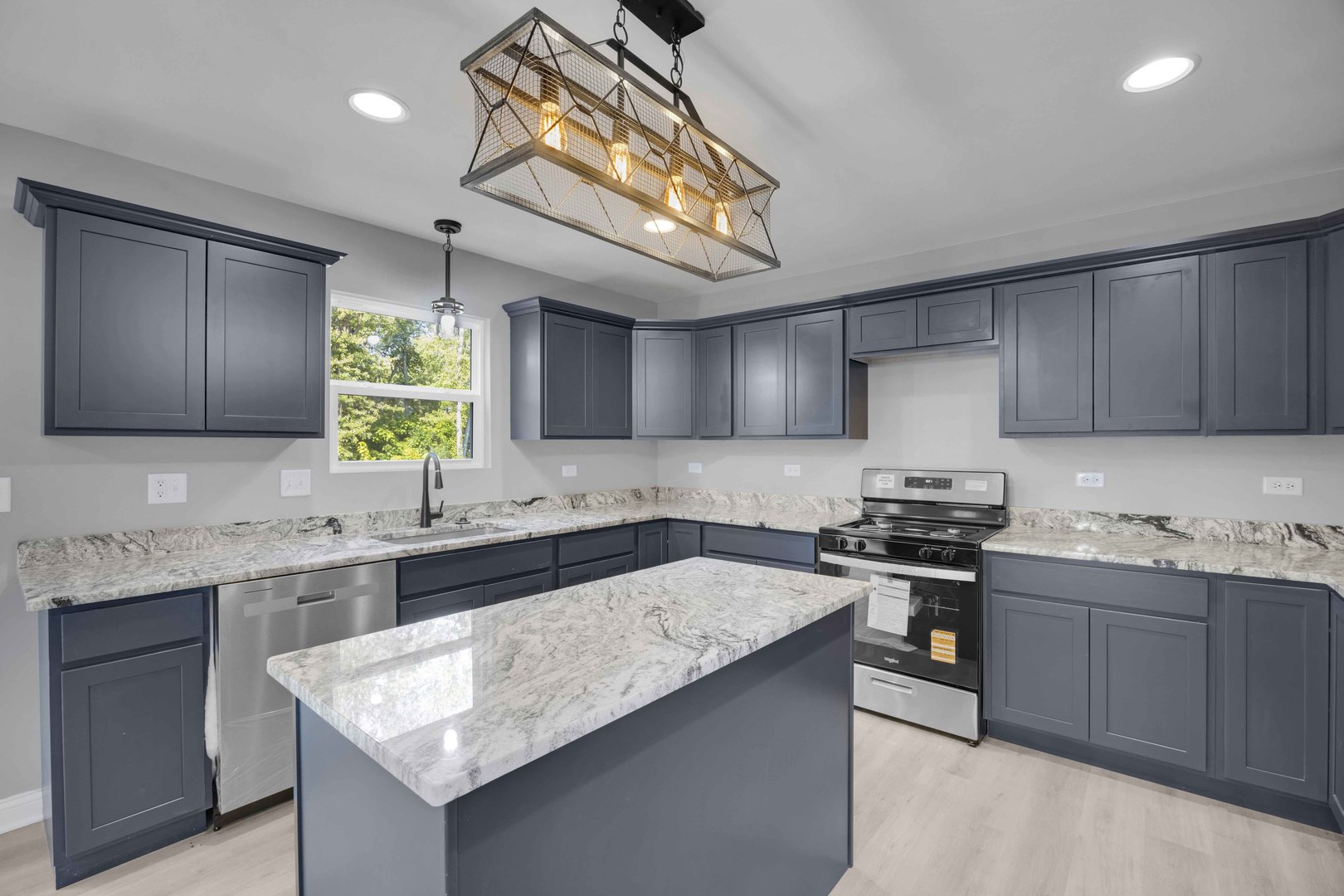 460 N School Street, Braidwood, IL 60408