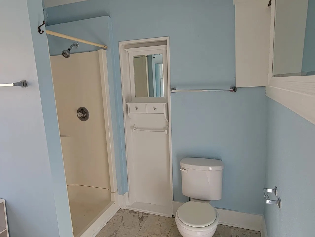 327 S State Street, Lockport, IL 60441