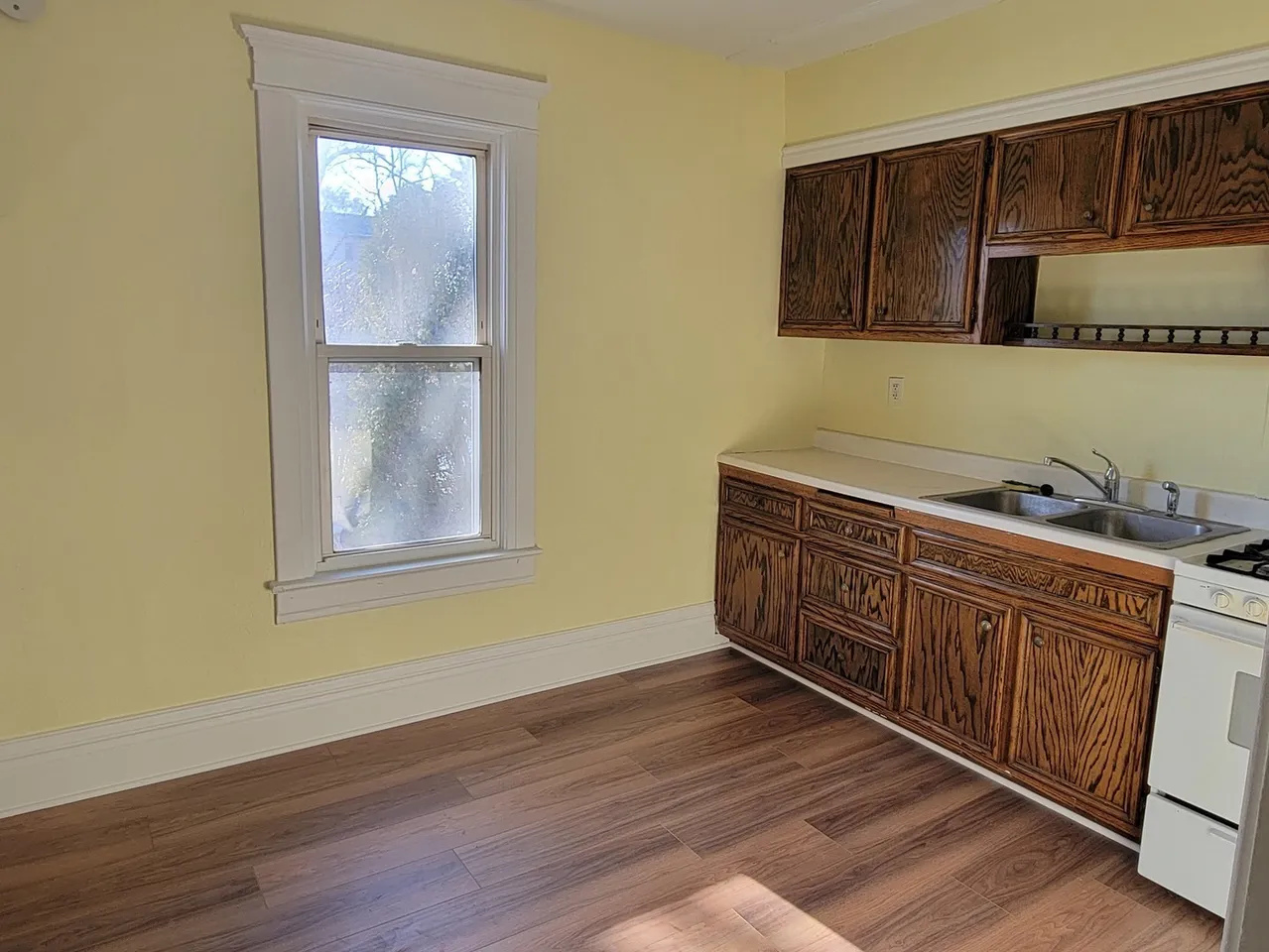 327 S State Street, Lockport, IL 60441