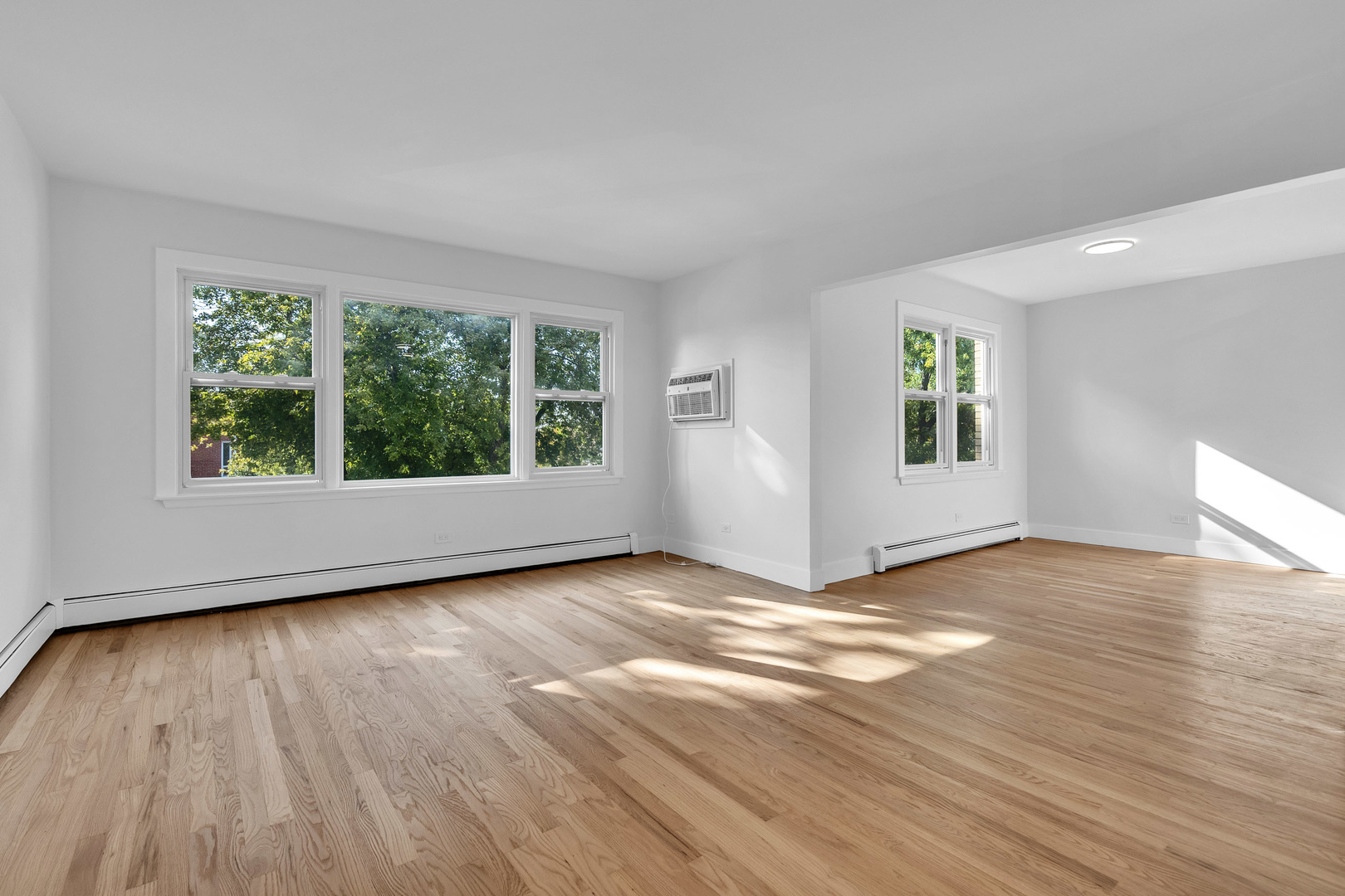 512 W Ida Court #2, Mount Prospect, IL 60056