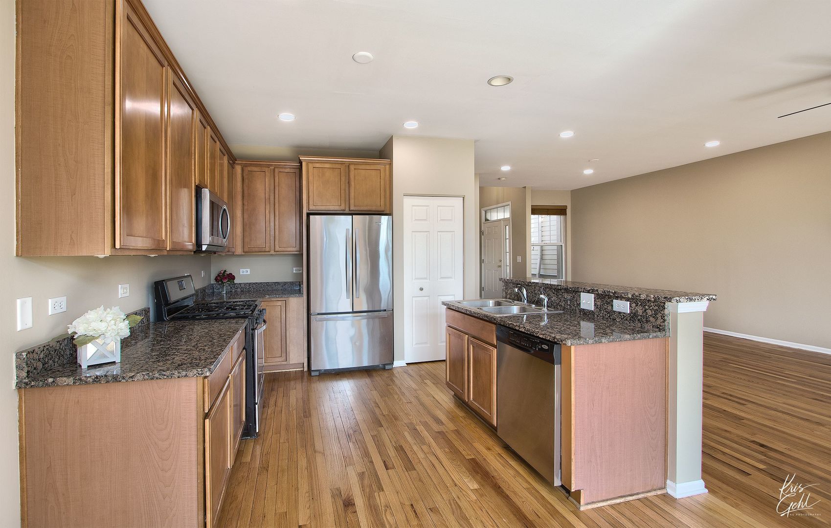 1817 CRENSHAW Circle, Vernon Hills, IL 60061