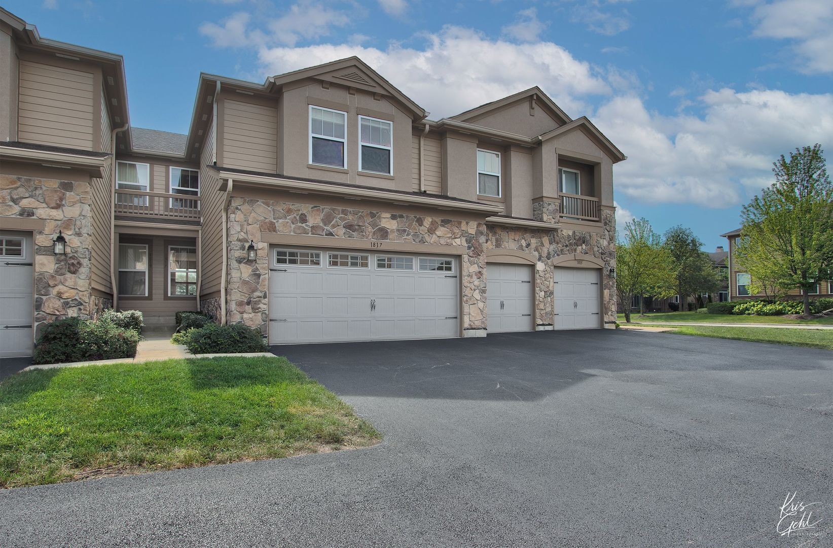 1817 CRENSHAW Circle, Vernon Hills, IL 60061