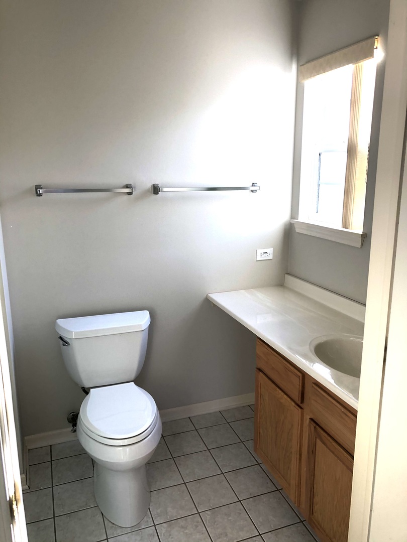 928 N Village Drive #1, Round Lake Beach, IL 60073