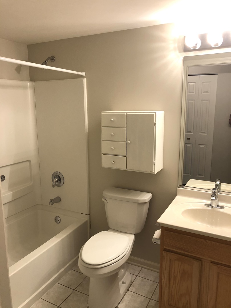 928 N Village Drive #1, Round Lake Beach, IL 60073