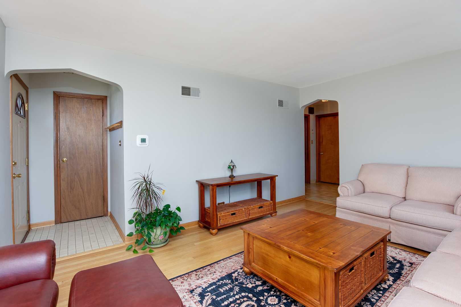 5301 N Melvina Avenue, Chicago, IL 60630