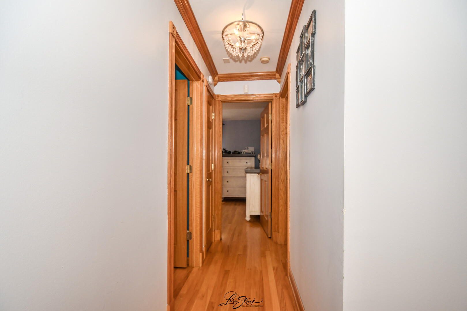 7810 S Lockwood Avenue, Burbank, IL 60459