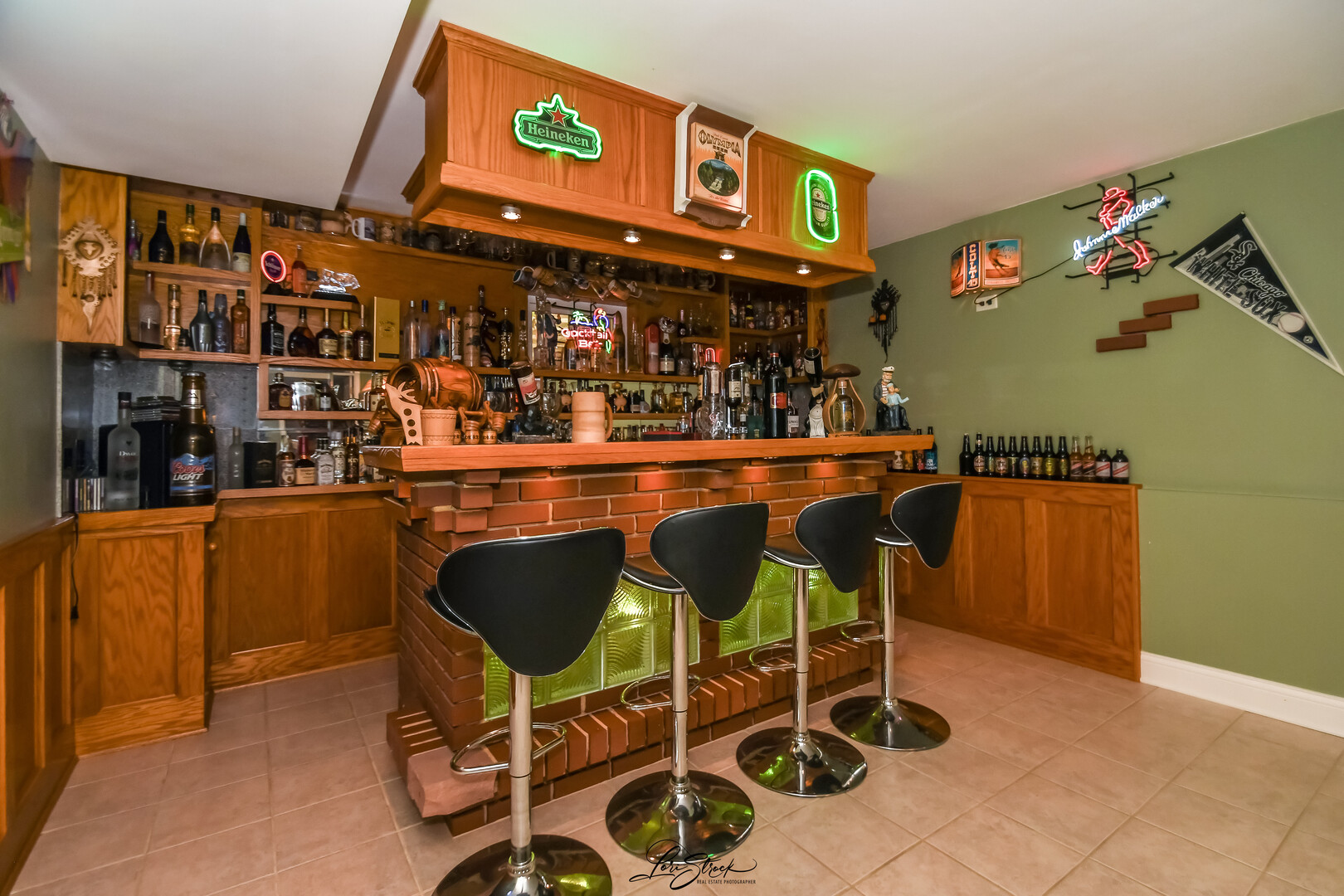 7810 S Lockwood Avenue, Burbank, IL 60459