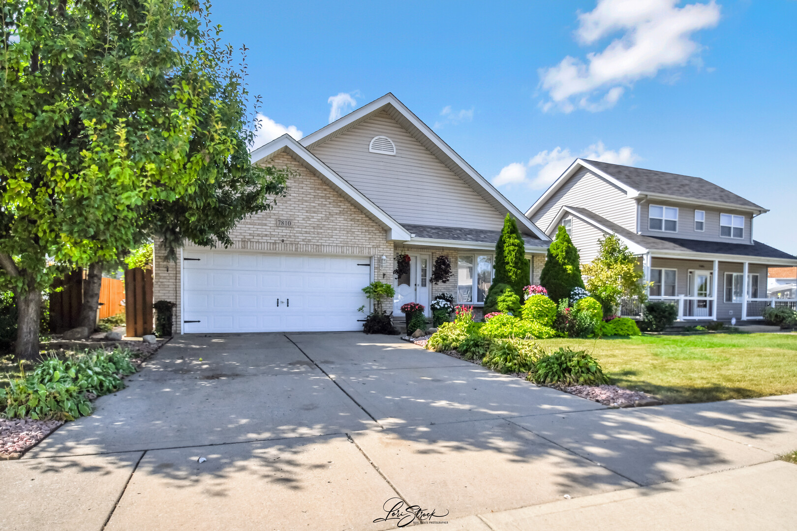 7810 S Lockwood Avenue, Burbank, IL 60459