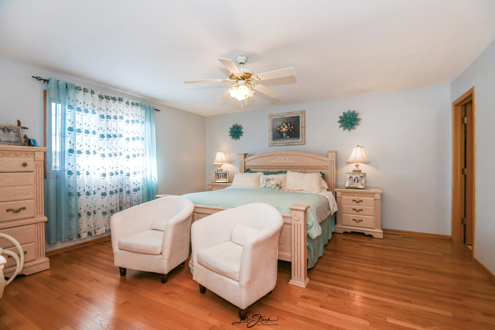 7810 S Lockwood Avenue, Burbank, IL 60459