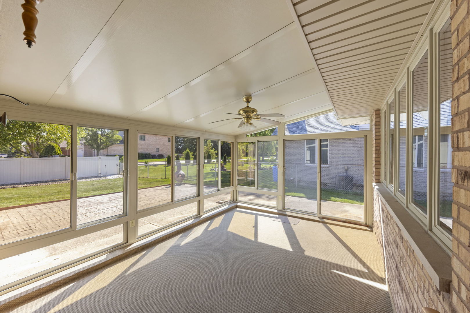 14051 E Laramie Court, Crestwood, IL 60418